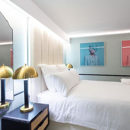 Camoes Lounge Apartment W/Courtyard Lisbona Esterno foto